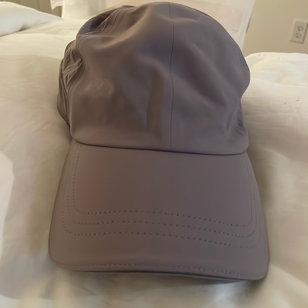 Lululemon adjustable baseball cap